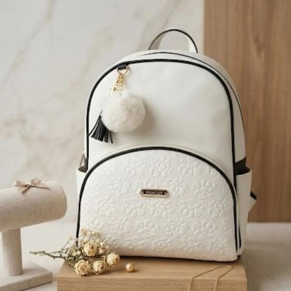 Morral Casual Dama Pompon Blanco y Negro
