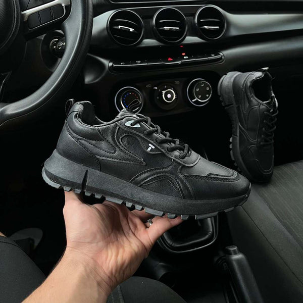 Zapatilla Importada Negro Total Munbai