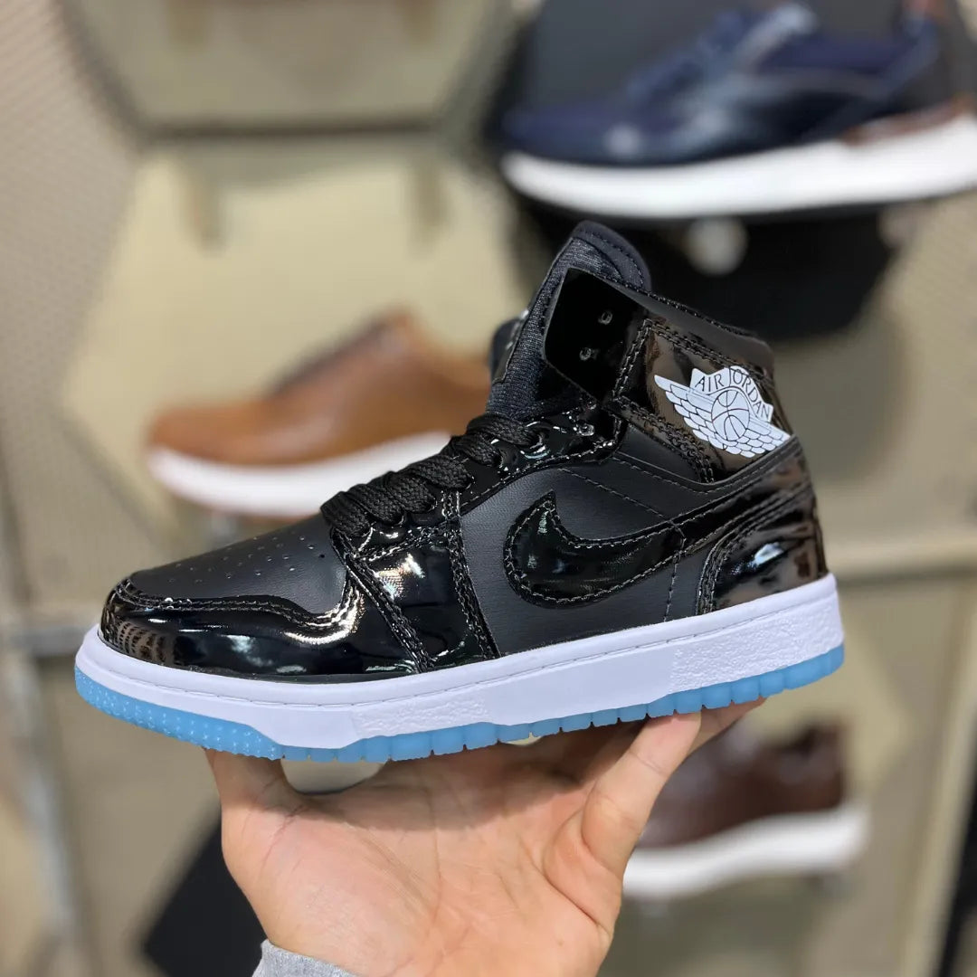 Tenis Bota Unisex Nike Negro y Azul