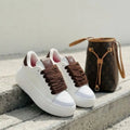 Zapatilla Plana Plataforma Blanca y Cafe