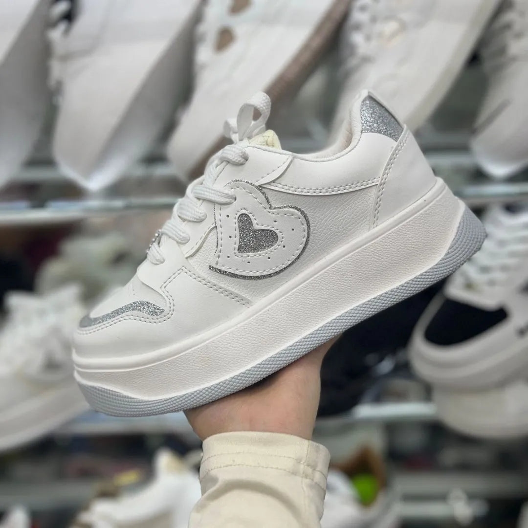 Zapatilla Plataforma Blanco y Plata Corazon