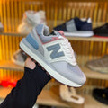 Zapatilla New Balance Gris Rosa y Azul