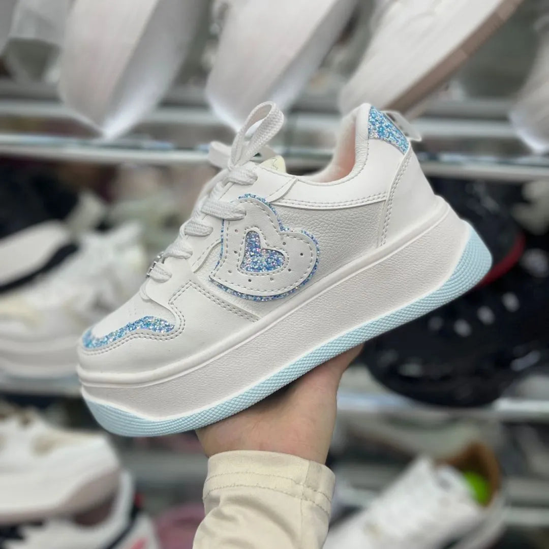 Zapatilla Plataforma Blanco y Azul Corazon
