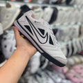 Zapatilla Gato Futsal Blanco y Negro