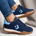 Zapatilla Converse Azul y Blanco Camel