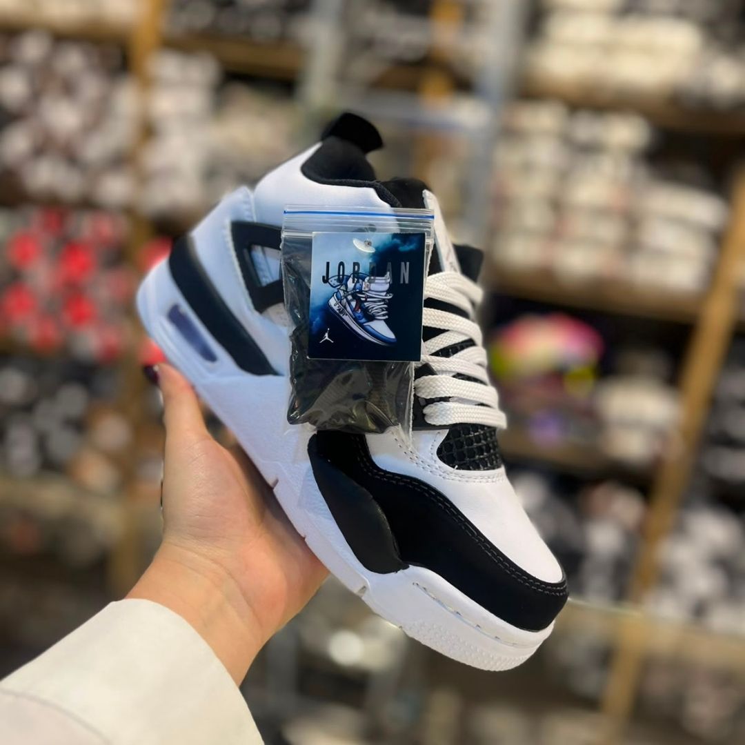 Zapatilla Jorda Blanco y Negro