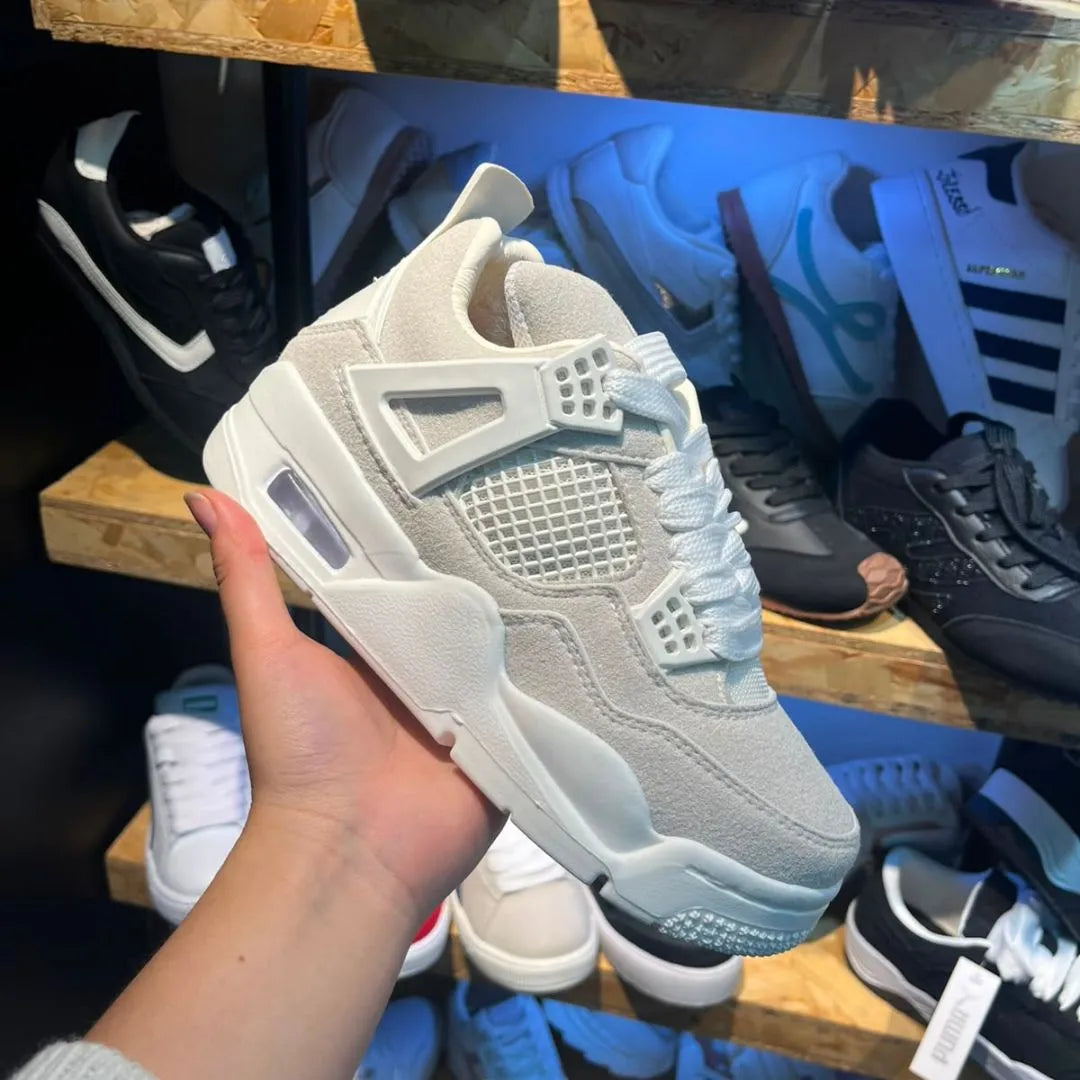 Zapatilla Unisex Jordan Gris y Blanco