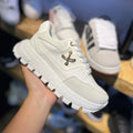 Zapatilla Blanca Tractor Detalles Dorados