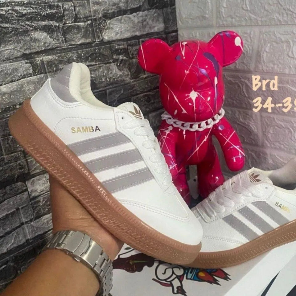 Zapatilla Adidas Samba Blanco y Gris