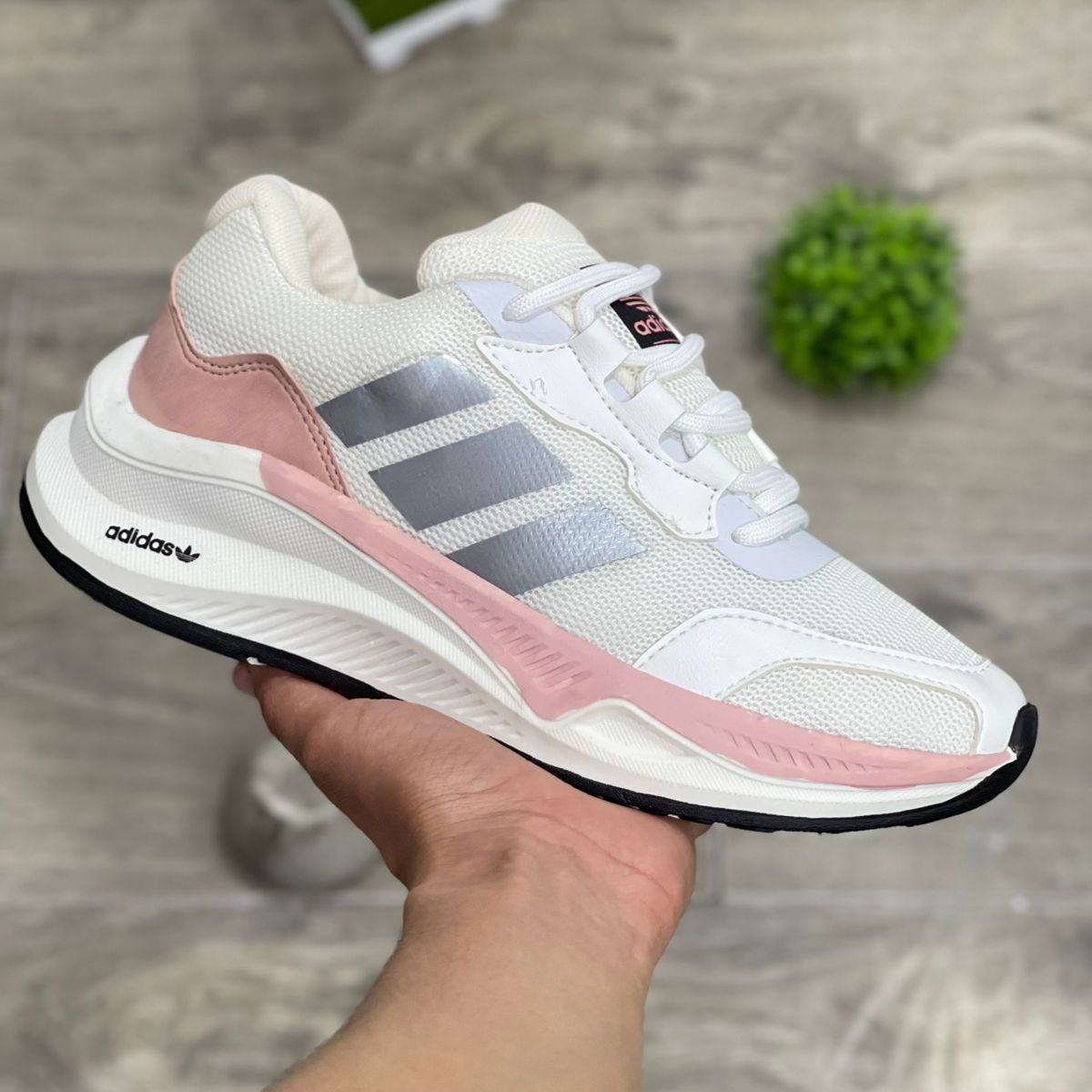 Zapatilla Adidas Super Blanco Rosa y Gris
