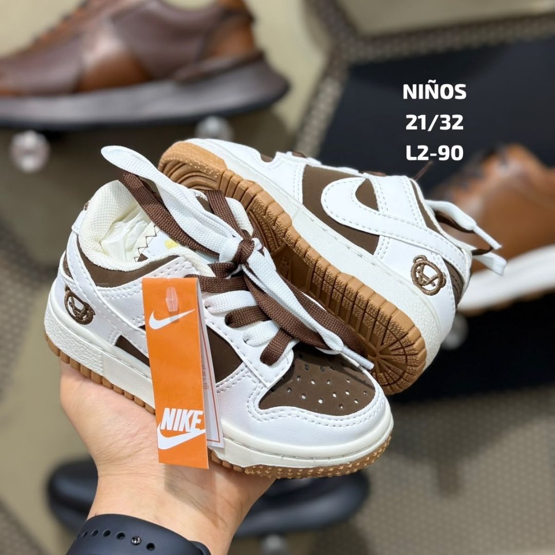 Zapatilla Niños Nike sb Osito Blanco y Cafe
