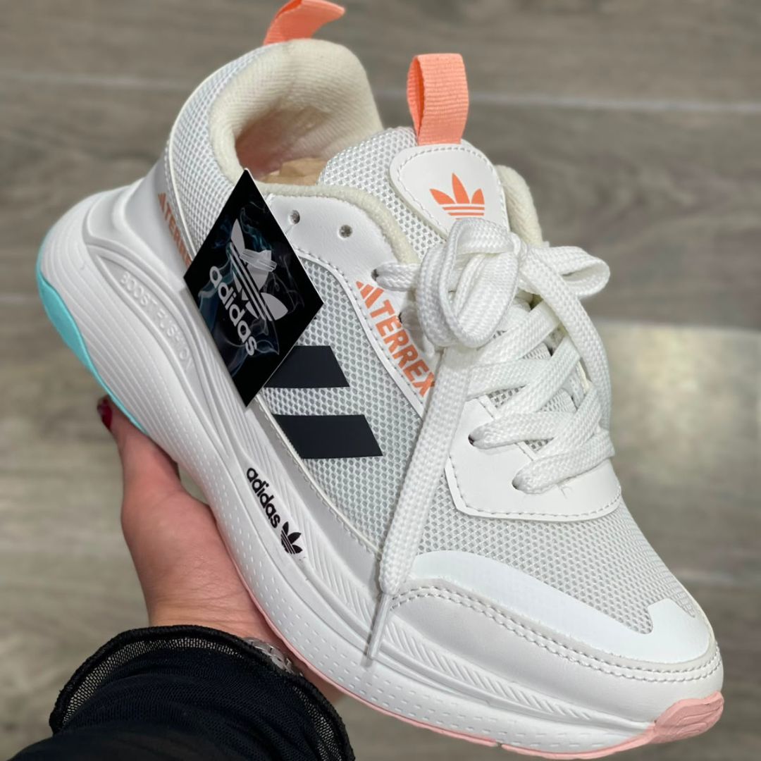 Zapatilla Adidas Terrex Blanca