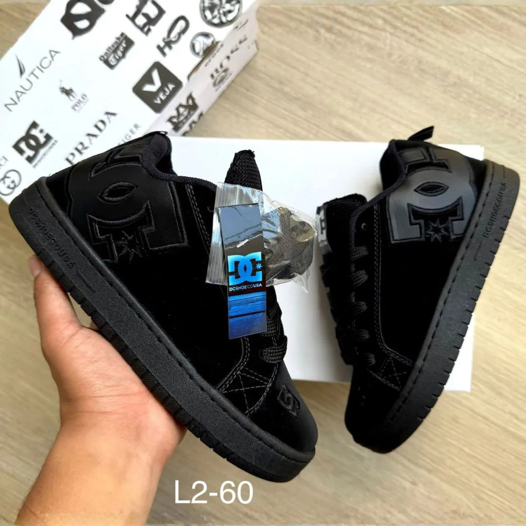 Zapatilla DC Negro