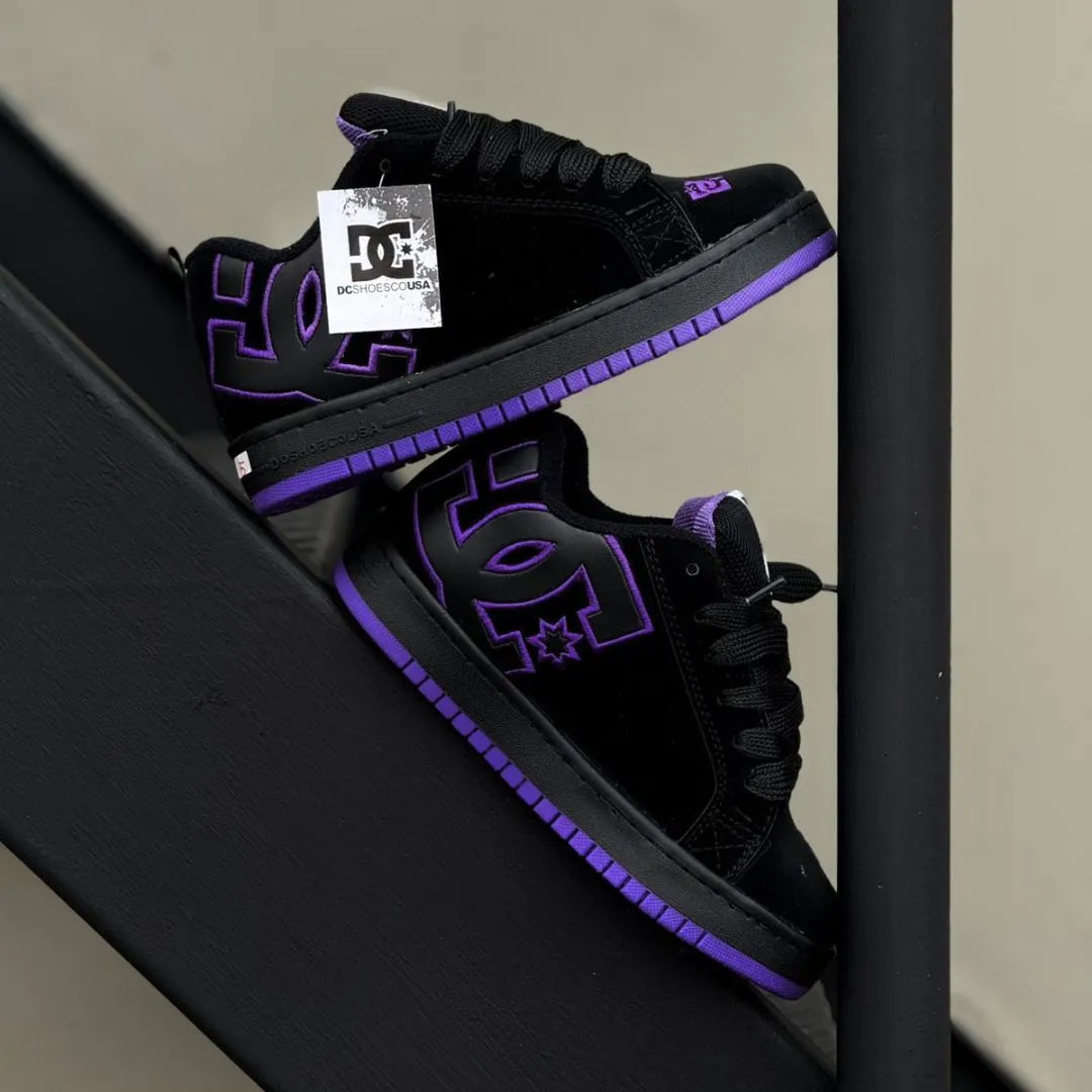 Zapatilla Unisex DC Shoes Negro y Morado