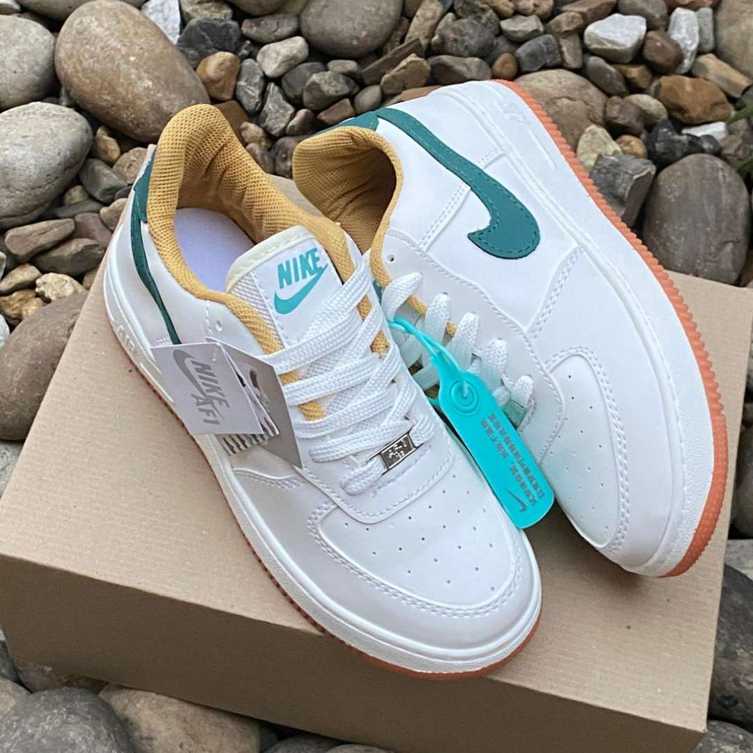 Zapatilla Nike Multicolor Verde