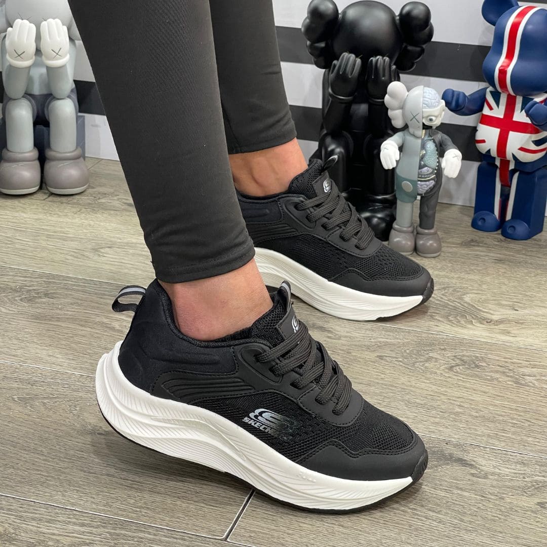 Zapatilla Deportivas Skechers Negras