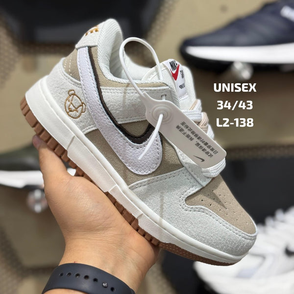 Zapatilla Nike SB dunk Osito Beige