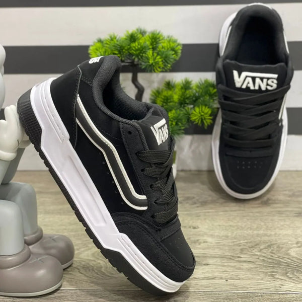 Zapatilla Vans Hylane Negra