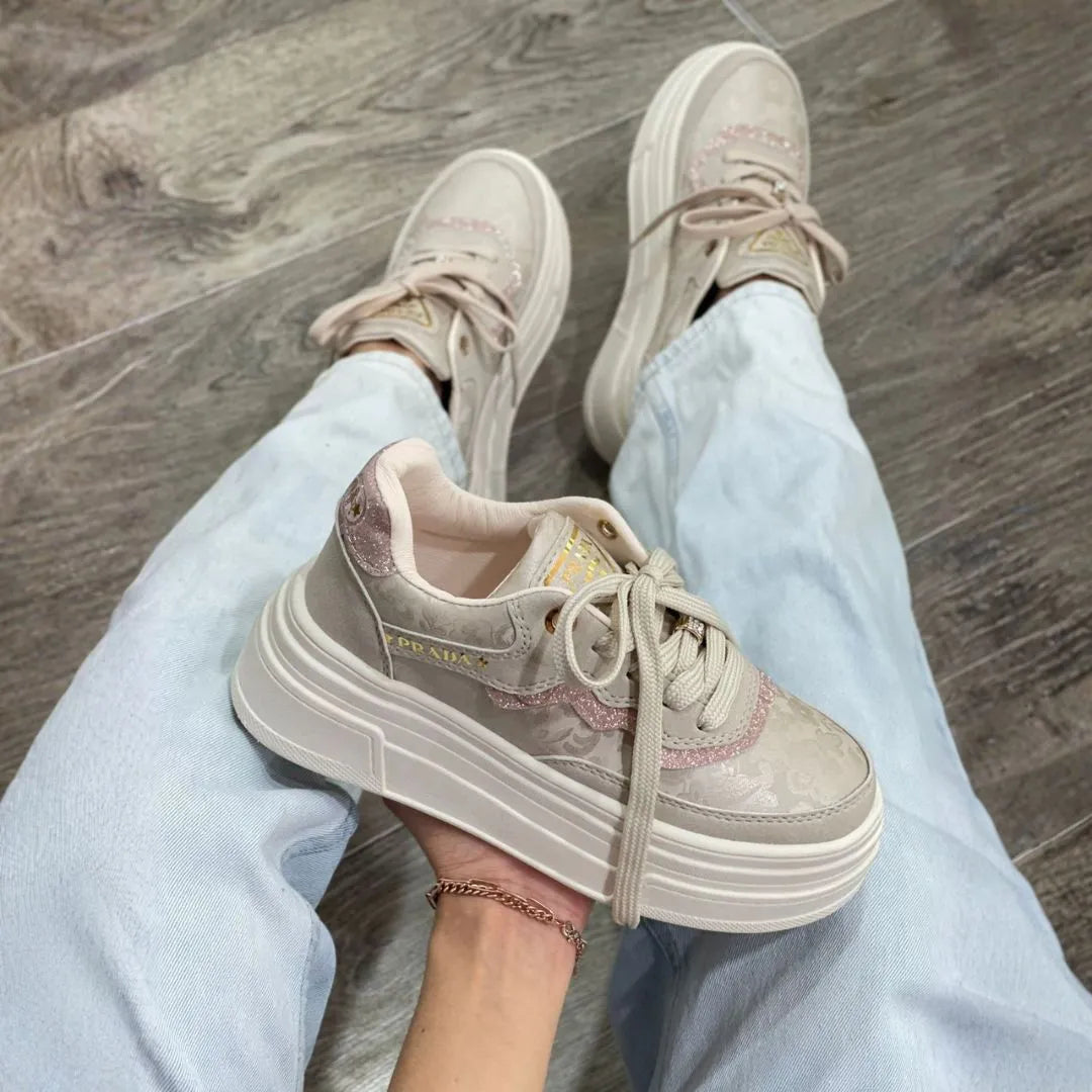 Zapatilla Prada Plataforma Beige y Rosa