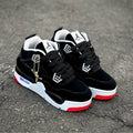 Zapatilla Unisex Jordan Retro Negro Blanco y Rojo