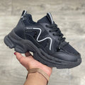 Zapatilla Fashion Negro